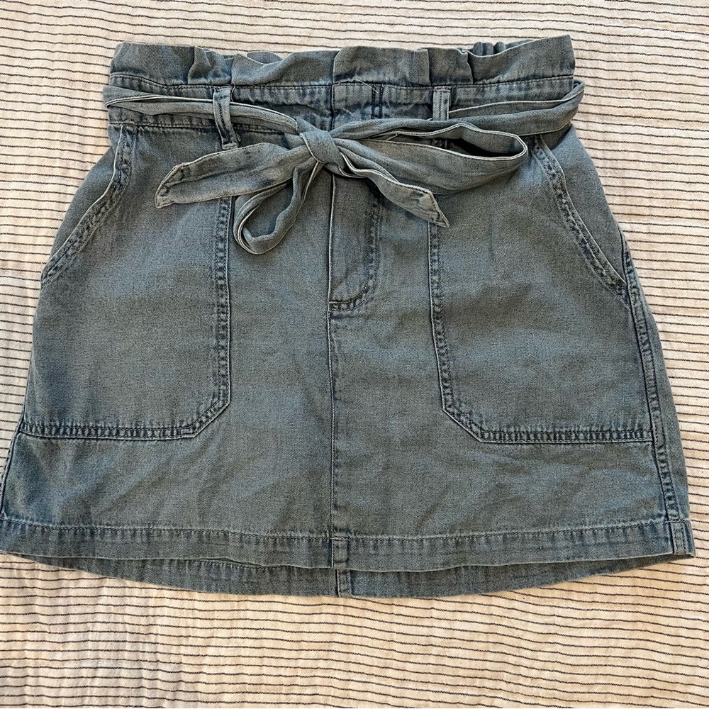 AEO Chambray Denim Paperbag Waist Skirt 4